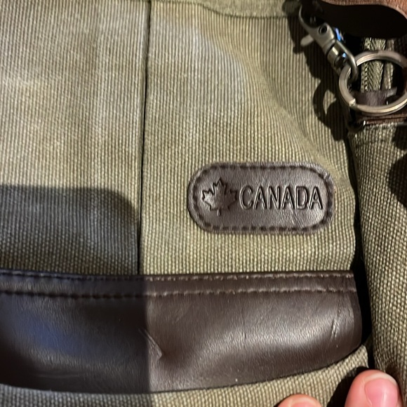 Cute mini green backpack - Picture 5 of 5